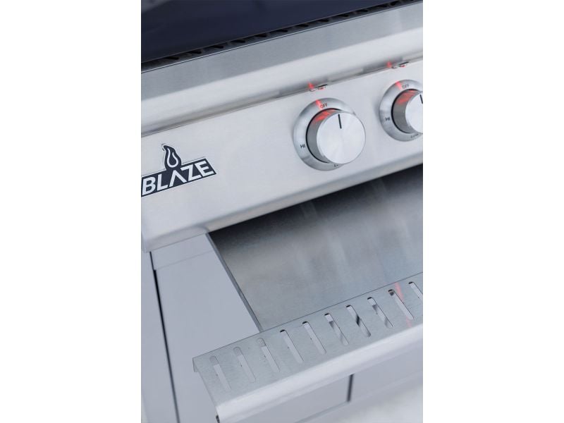 Blaze 26-in Built-In Outdoor Oven w/ Bluetooth Probes & Rotisserie