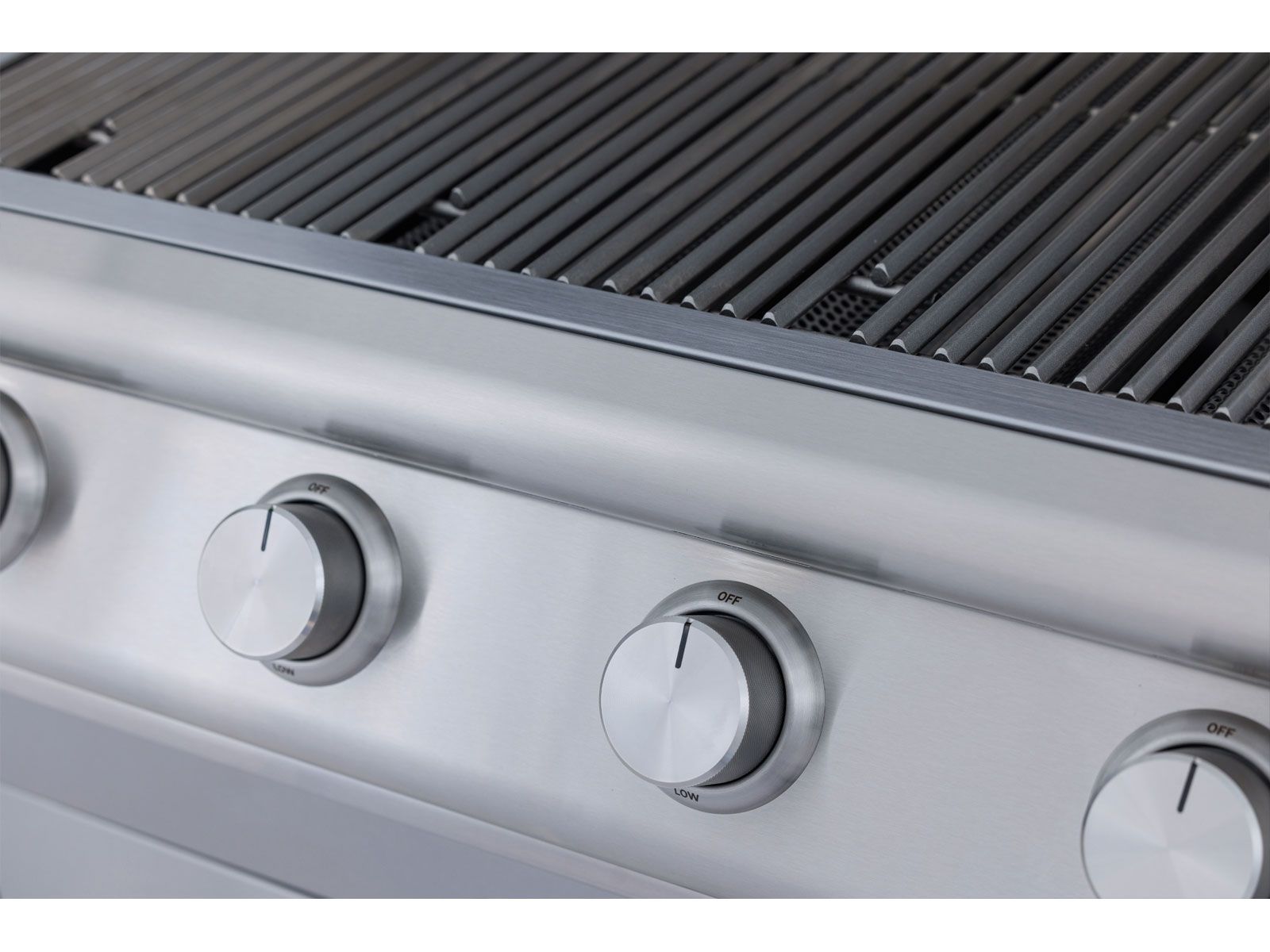 Blaze BCM 32-in 4-Burner Built-In Gas Grill