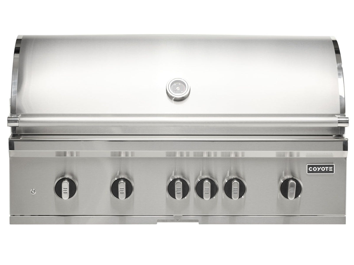 coyote sl-series 42-inch 6-burner built-in gas grill with ceramic briquettes, sear burner, infrared rear burner & rotisserie kit