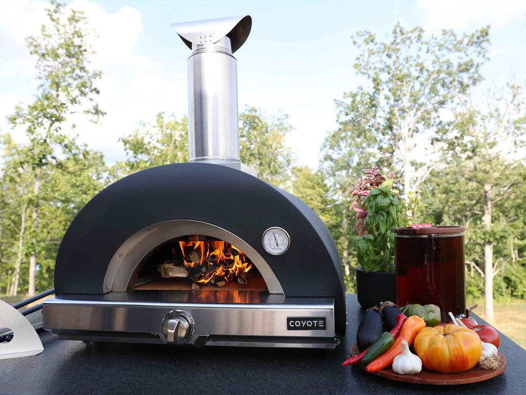 coyote 30-inch hybrid multi-fuel outdoor pizza oven - black